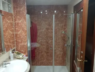 Se vende piso por zona del parque norte