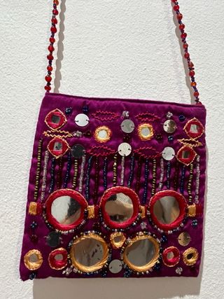 Bolso fiesta miniatura bordado