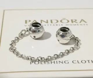 Charm Cadena Seguridad Estrellas y Castillo Disney