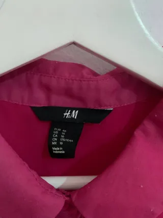 Camisa H&M sin mangas rosa fucsia Talla M