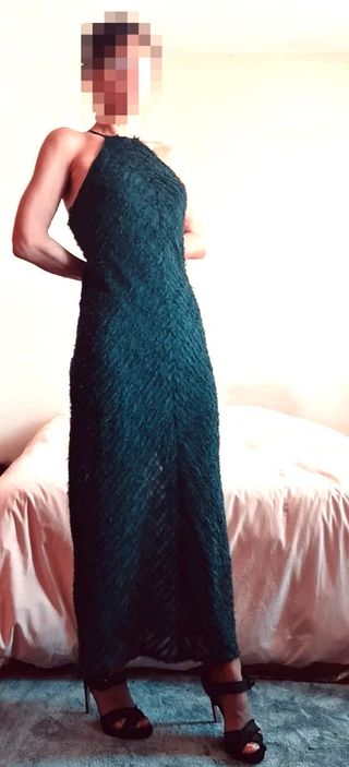 Vestido largo fiesta verde halter flecos Zara