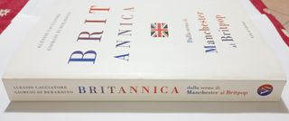 Britannica dalla scena di Manchester al britpop