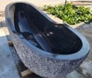 Bañera de mármol negra y gris