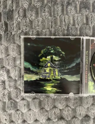 CD Xtreme Metal Low Red