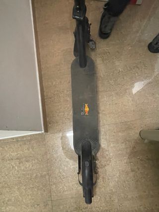 Patinete Eléctrico Red Bull Racing