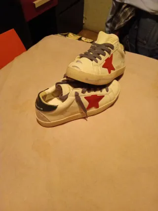 Golden Goose Bambas Estrella Roja