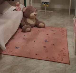 Alfombra infantil mariposas rosa 135*170