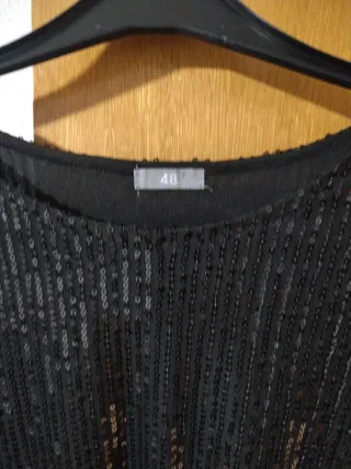 Blusa fiesta lentejuelas negra