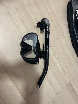 Aletas, gafas y tubo snorkel MARES talla M-L,