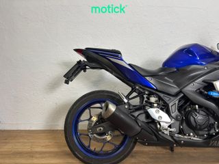 YAMAHA YZF R3