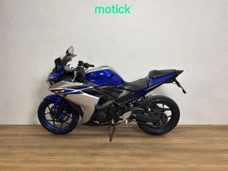 YAMAHA YZF R3