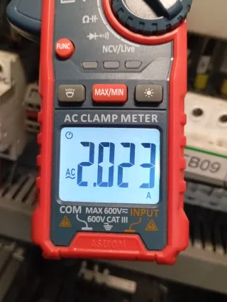 Se realizan mantenimiento industriales