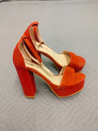 Sandalias MARQUIZ Tacon Corrido rojo
