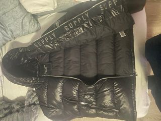 Chaqueta acolchada negra