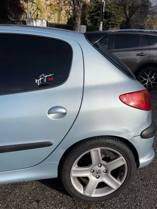 Peugeot 206 2003