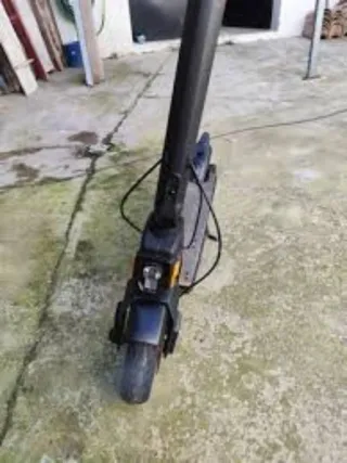 Patinete Eléctrico Cecotec Bongo