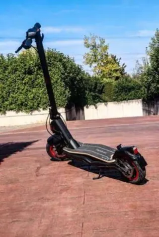 Patinete Eléctrico Cecotec Bongo