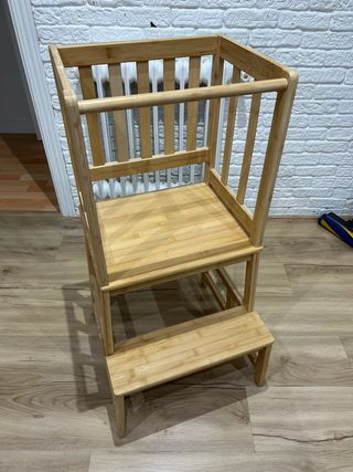 Torre di apprendimento Montessori in legno