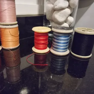 Lote de hilos de bordar