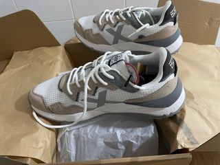 Munich Shibuya 12 Bambas Beige/Gris/Blanco