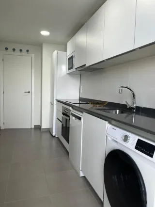 Se alquila piso temporal