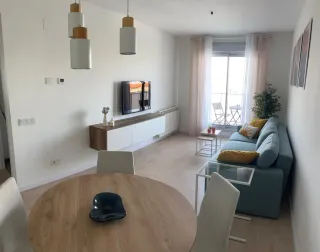 Se alquila piso temporal