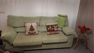 Sofá Cama Verde con Colchón  casi nuevo