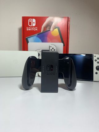 Nintendo Switch OLED + Accesorios