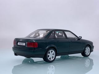 1:18 Audi S2 Sedán 1993 Verde Esmeralda OT1101