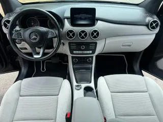 Mercedes-Benz b180 2017