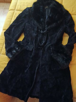 Abrigo de señora negro