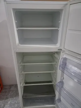 Frigorífico Zanussi