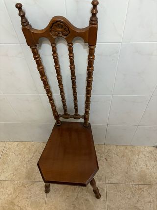 Sillas antiguas de madera para coleccionistas
