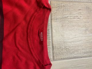 Maglioncino Guess rosso con logo
