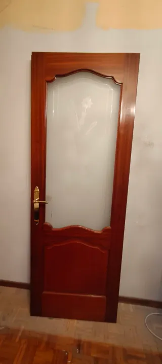 Puertas de madera maciza para salón
