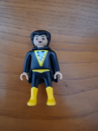 Figura Playmobil dc Comics Black Adam.