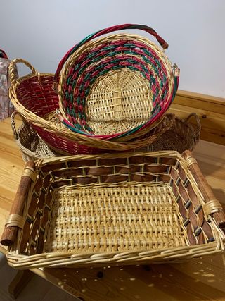 Cesti decorativi natalizi in vimini