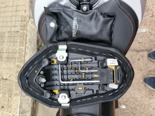 Triumph Street Triple 765 R 14500Km