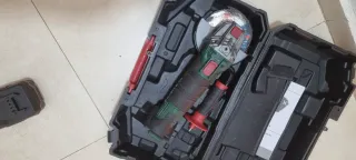 Amoladora Parkside con maletín