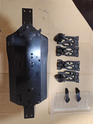 Chasis , trapecios y aleron Xb4 2024