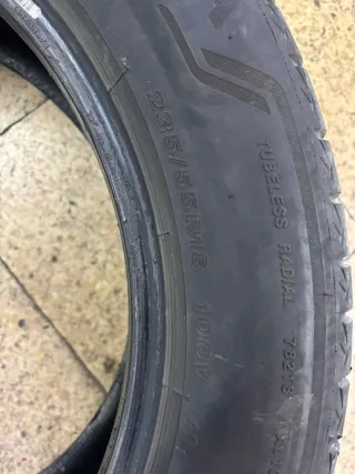 Neumáticos Bridgestone 235/55 R18 100V (2uds)