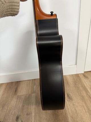 Guitarra Electroacústica California Negra Mate