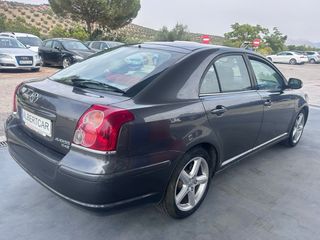 Toyota Avensis 2008
