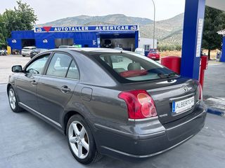 Toyota Avensis 2008