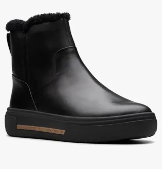 OFERTA Botiness Clark con plataforma negros.