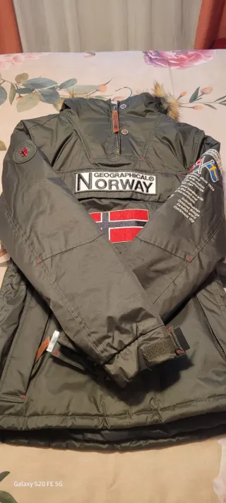 Abrigo Geographical Norway Verde