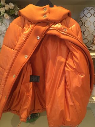 Abrigo Purificación García Naranja