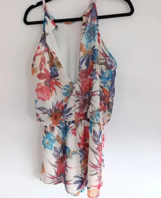 Mono fluido estampado floral verano