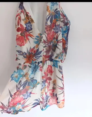 Mono fluido estampado floral verano