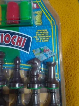 Tris di Giochi Scacchi Dama parchis